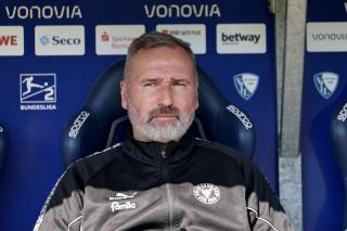 Goalless Draw Sees Holstein Kiel and Preußen Münster Share Spoils in Lacklustre Relegation Clash